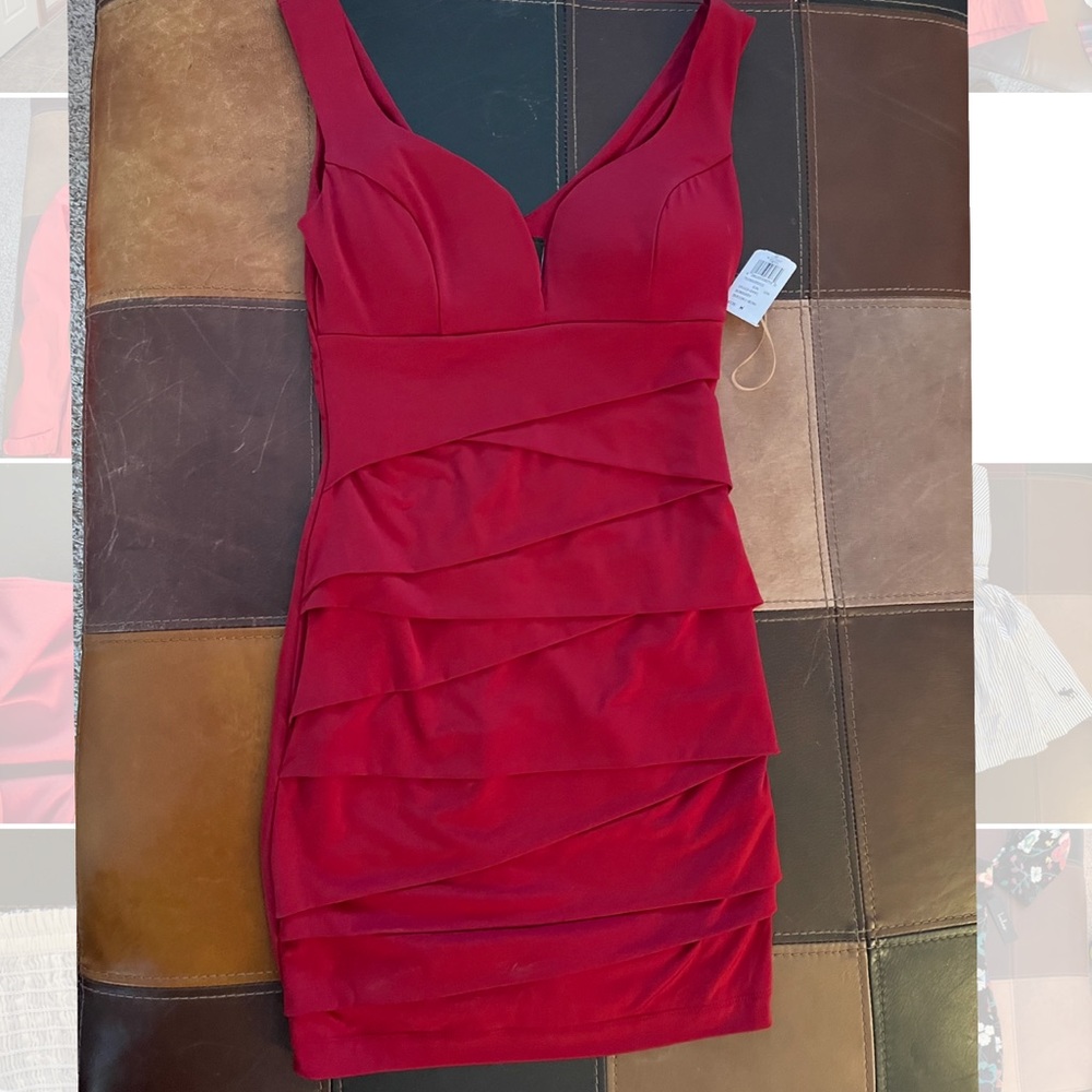 V neck dress